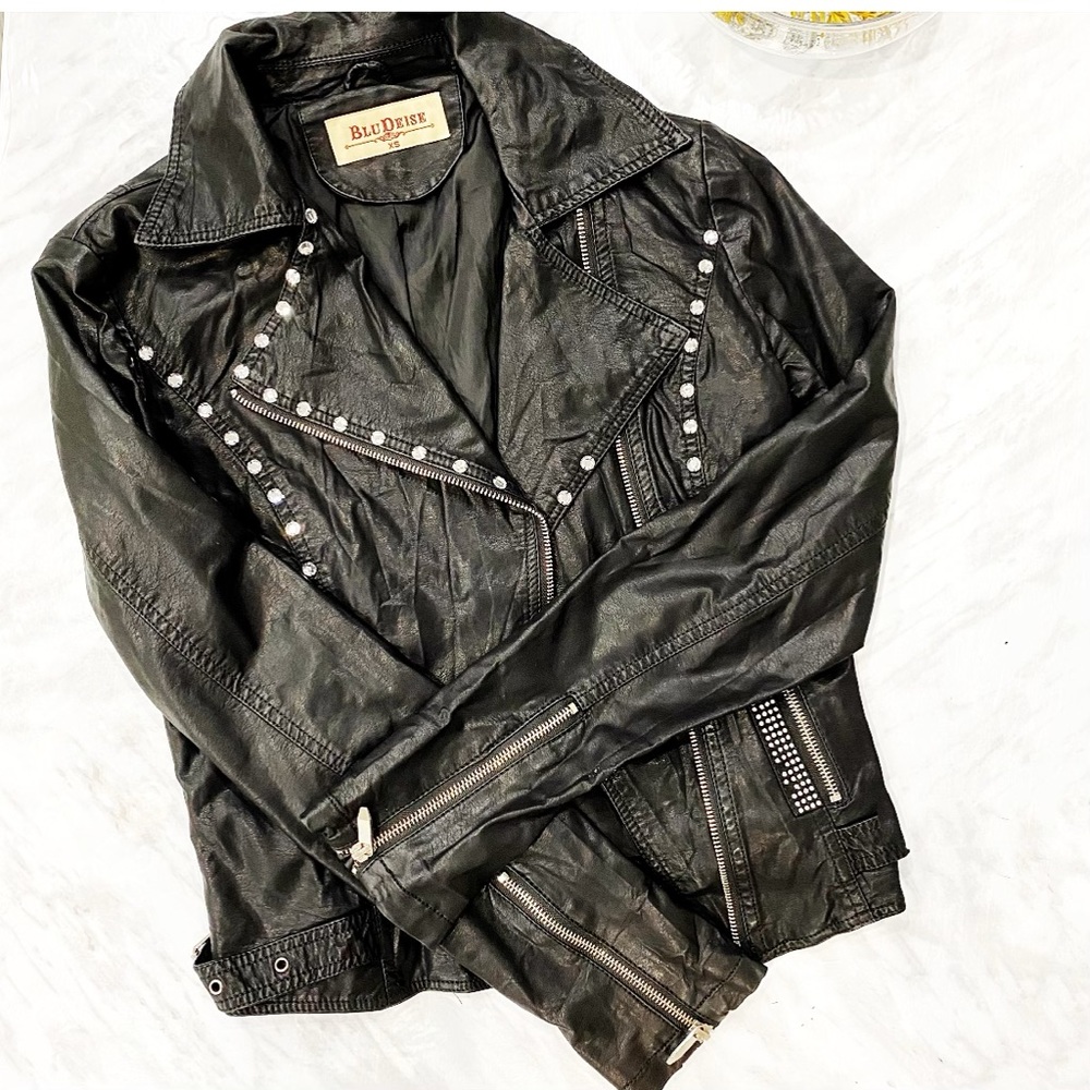 Black jacket